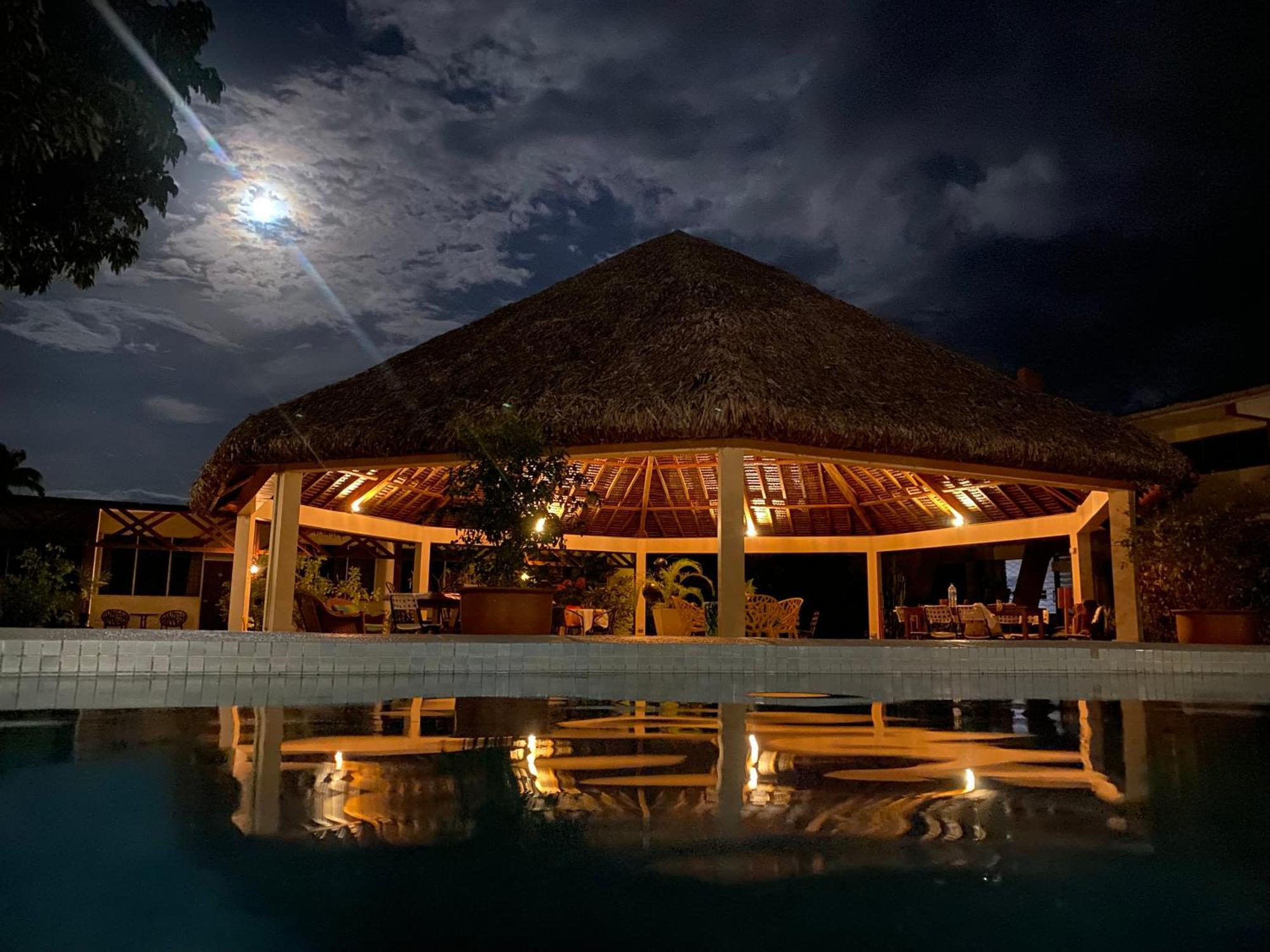 לוגנוויל Hotel Santo Vanuatu מראה חיצוני תמונה